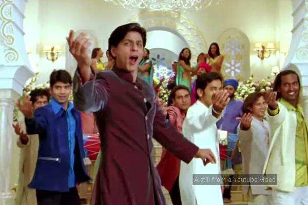 Special dance numbers by Bollywood Actors