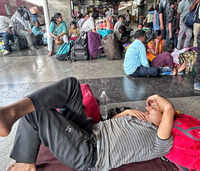 GRP shifts 60 beggars from Pune railway station to rehabilitation home to improve passenger safety
