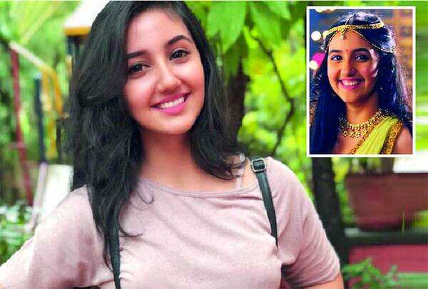 How telly teens handle stardom on social media