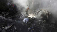 Pakistan: Many feared dead as PIA passenger plane crashes near Karachi 