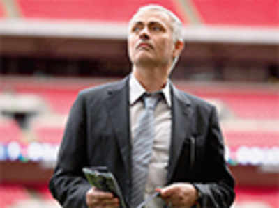 City’s Man Utd fans split over Mourinho ‘appointment’