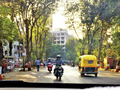 Missing ‘no entry’ signboard causing confusion in Kandivali