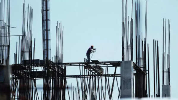 Lapsed building projects haunt Mumbai homebuyers
