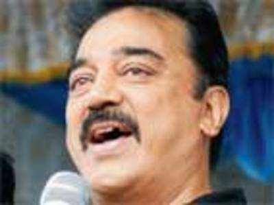 Kamal Haasan to romance 3 heroines in next project