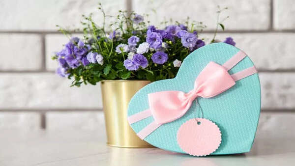 Valentine's Day 2022 : Last Minute Gift Ideas you cannot go wrong with!