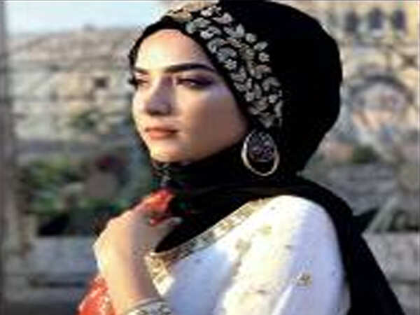 Lakhnavi zardozi makes a global hijab imprint