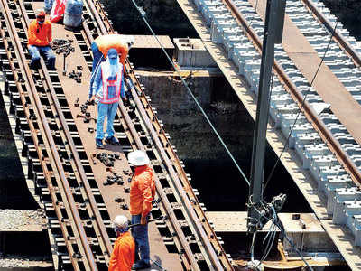 Marked absent, 800 Central Railway staff ‘denied’ May salary; Railways claims most trying to take advantage of lockdown