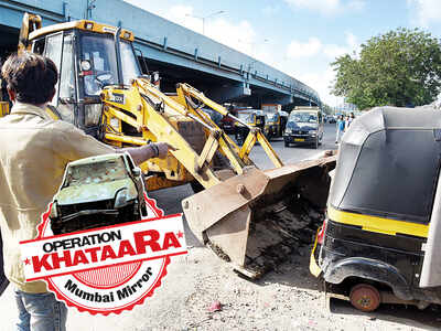 Operation Khataara: 30 clunkers cleared from outside Bandra Terminus