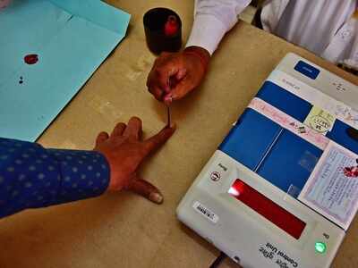 Maharashtra polls: Duplicate voter IDs for 5.5 lakh flood-hit people