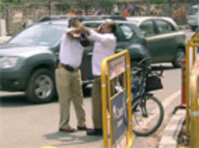A Zizou moment for traffic cop