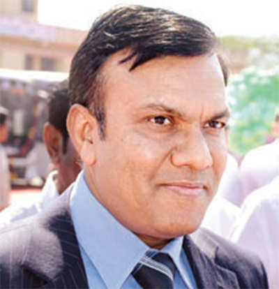 IAS officer takes plaint to CM