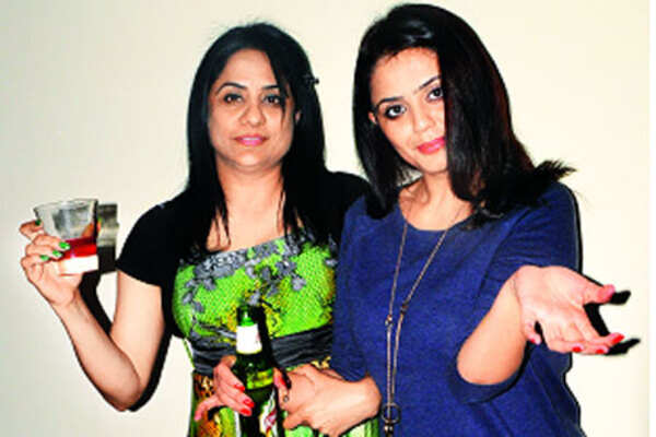 The Soul Band's lead singer, Sagar Bhatia performs at this do in Chandigarh