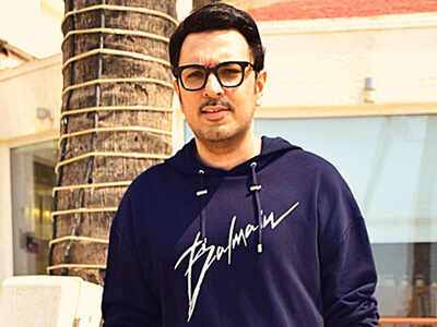 Dinesh Vijan: Angrezi Medium had already released in UAE, it was too late to pull back