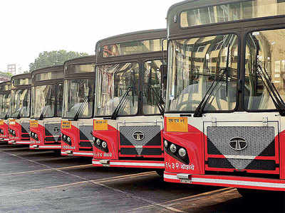 Panel keeps BEST’s plan for 1,000 buses pending