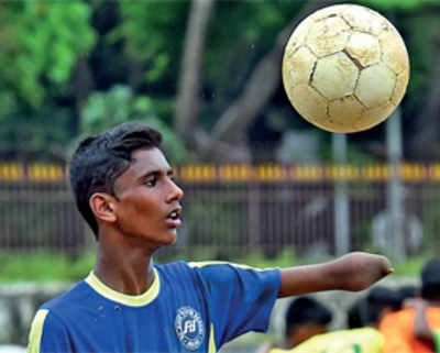 Mumbai champ Vighnesh Nair's disability doesn't stop him from excelling at his game