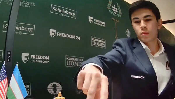 Candidates: Javokhir Sindarov continues to surge ahead