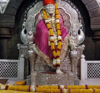 Shirdi shrine receives gold and silver articles worth Rs 4 crore