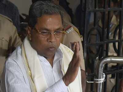 Yediyurappa says Siddaramaiah 'need not panic' over Anna Bhagya scheme