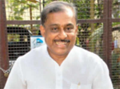 Hamsalekha to don director’s hat