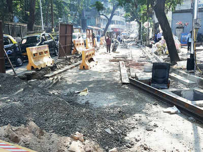 Snail’s pace of road repair near Bombay Hospital inconveniencing residents