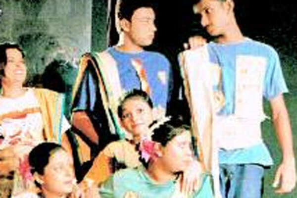 Theatre Review: Falguni