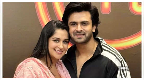 ​Shoaib Dipika spotted at Kokilaben
