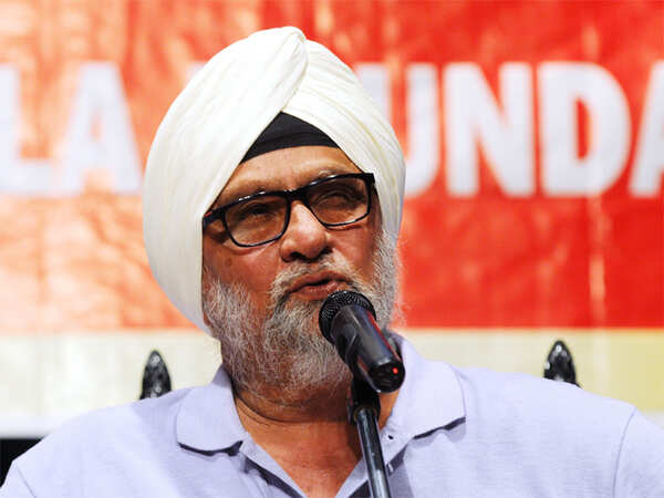 Bedi for banning family members of state officials contesting polls