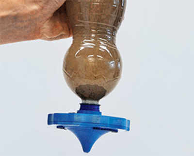 Filter attaches to any bottle for clean water