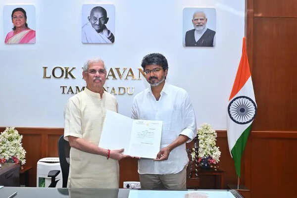 Public administration, home for Vijay; PWD for Sengottaiyan