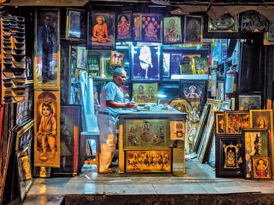 Mumbai Speaks: One man, many Gods