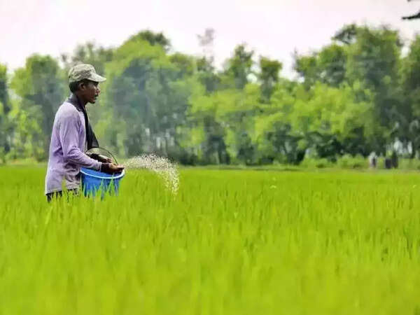 Nationwide crackdown on illegal diversion of urea to industry as govt losses touch Rs 6,000 crore