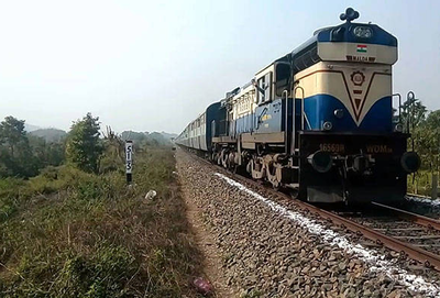 Bengaluru-Tinsukia Express's engine gets detached from its 21 coaches, scares passengers