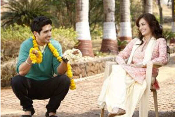 Zayed Khan and Dia Mirza turn producers!