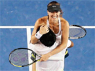 Hingis-Paes prove you’re never too old to be a champ