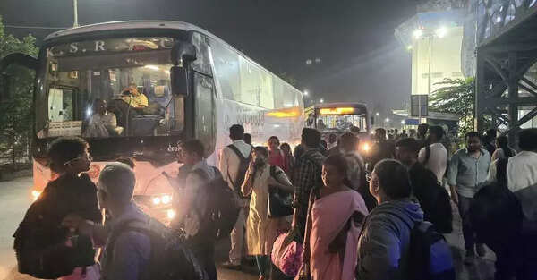 Goods train derails near Bengaluru, daily commuters stuck for 5 hours