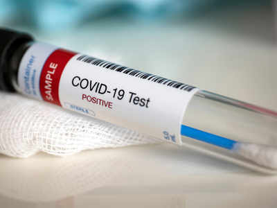New Zealand records its first Covid cases in 102 days