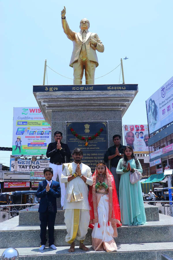 Couple weds before Ambedkar statue in Bidar