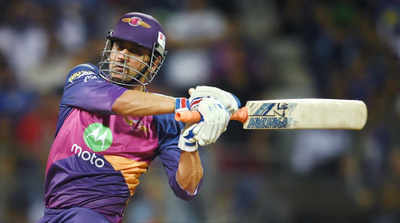 IPL 2017: In the face of open criticism from RPS owner, MS Dhoni shines against all odds in Rising Pune Supergiant's journey to finals