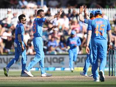 New Zealand all out for 243 in 49 overs; Hardik Pandya gets two wickets