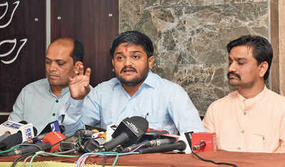 Quota deal aligns Hardik with Cong
