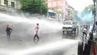 Kolkata: Police use water cannons, teargas to disperse protesting BJP workers 