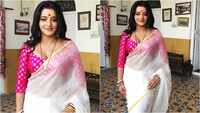Bhojpuri star Monalisa stuns in her 'desi' avatar! 