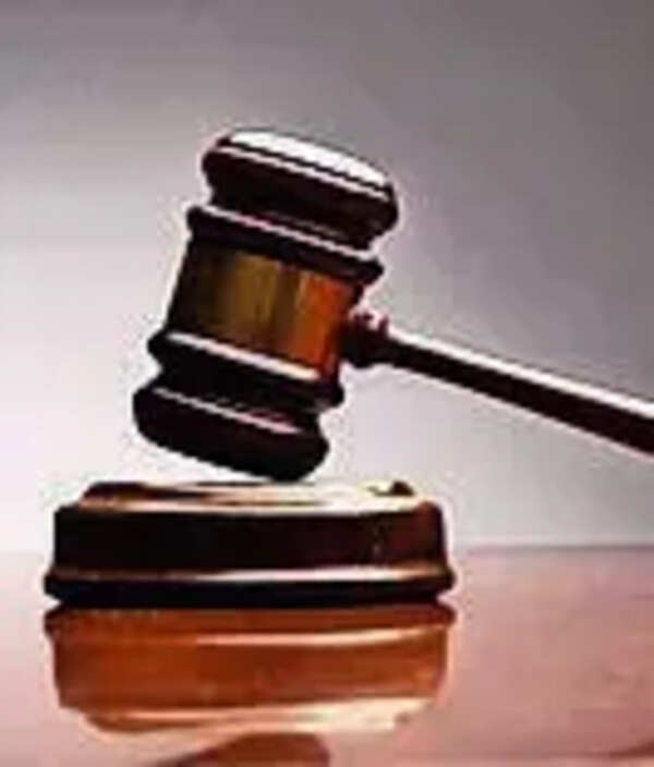 HC quashes nurse pay recovery order, directs refund