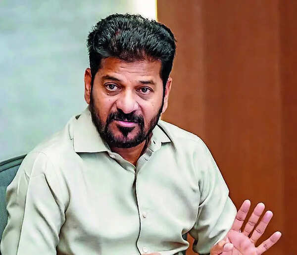 Need Centre’s aid to make Hyd signal & traffic-free: Revanth