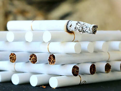 does smoking cigarettes make you gain or lose weight Weight? Health Effects of Smoking on