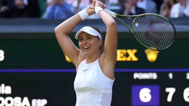 Badosa digs deep to beat Kvitova and book Halep date in Wimbledon fourth round
