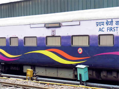 Taps, carpets go missing from Mahamana Express