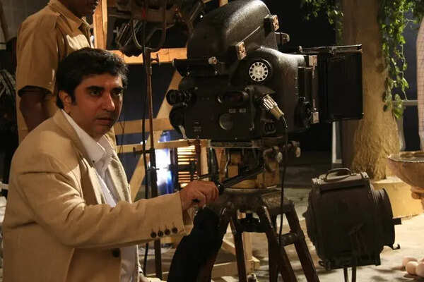 Anik had a different energy on and off the set, says Paran Bandopadhyay