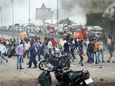 Maharashtra bandh: Silent Maratha Kranti Morcha turns violent