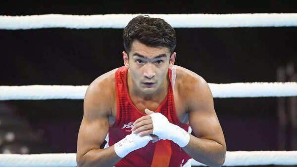 CWG 2022: Clinical Shiva Thapa outpunches Suleman in one-sided contest